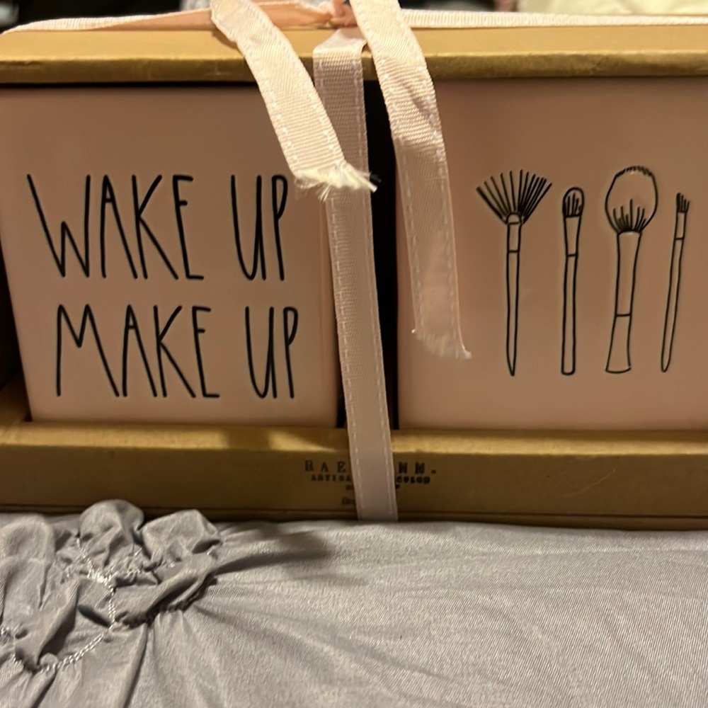 Rae Dunn makeup brush cups